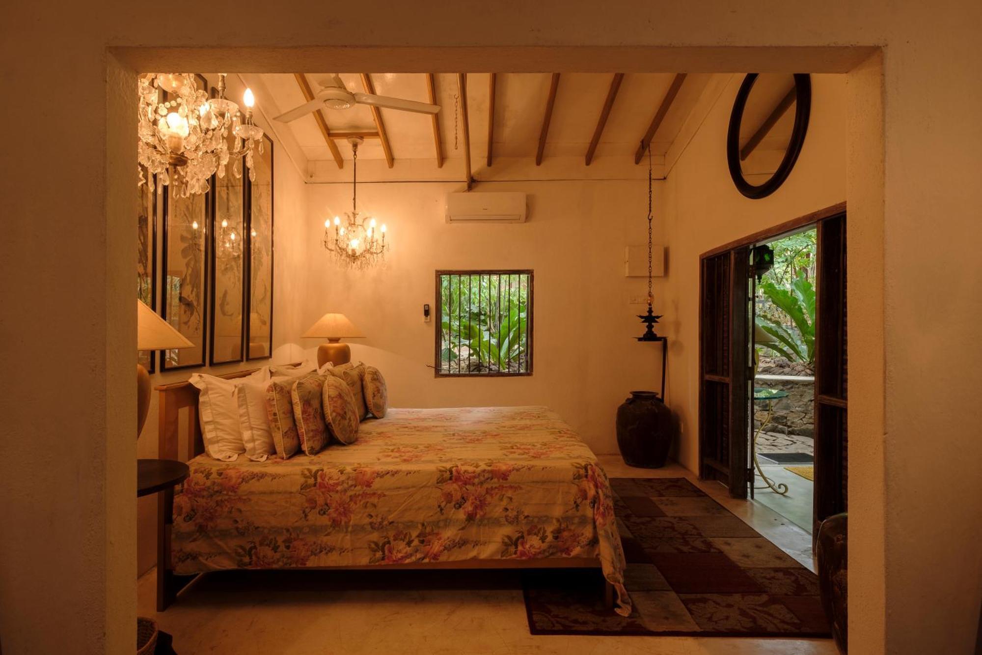 Casa Heliconia Hotel Гампа Екстериор снимка