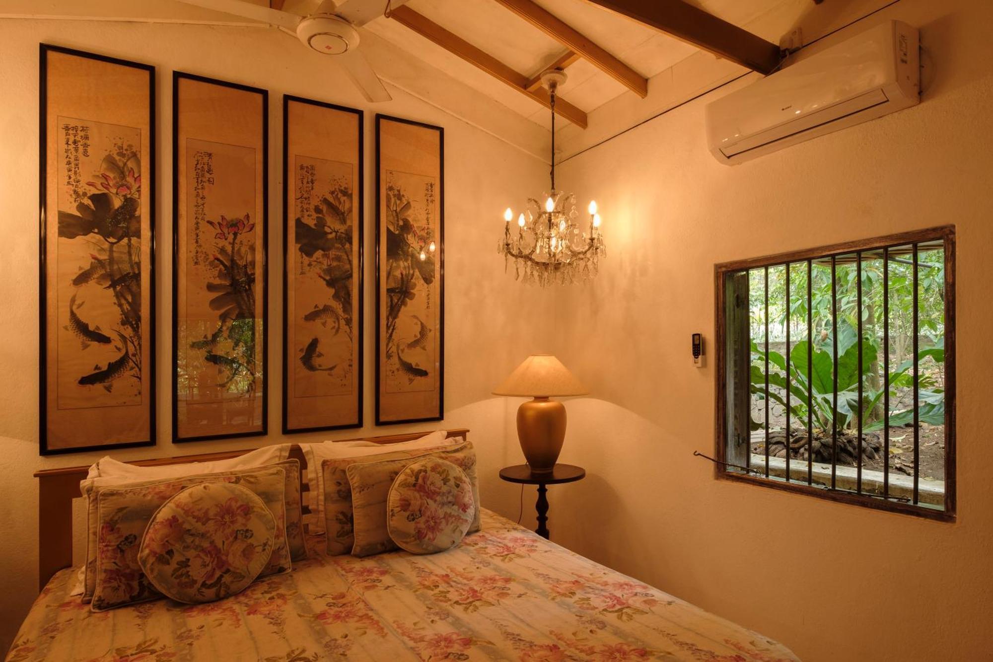 Casa Heliconia Hotel Гампа Екстериор снимка